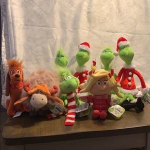 The grinch collectible plush stuffed toy.